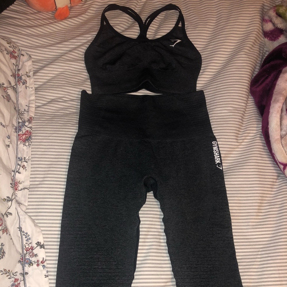 Medium Gymshark OG Seamless set